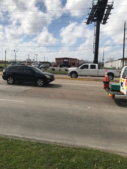 Safa Holding LLC portfolio of 2 properties for sale on LoopNet.ca - Site Plan - Image 2 of 8