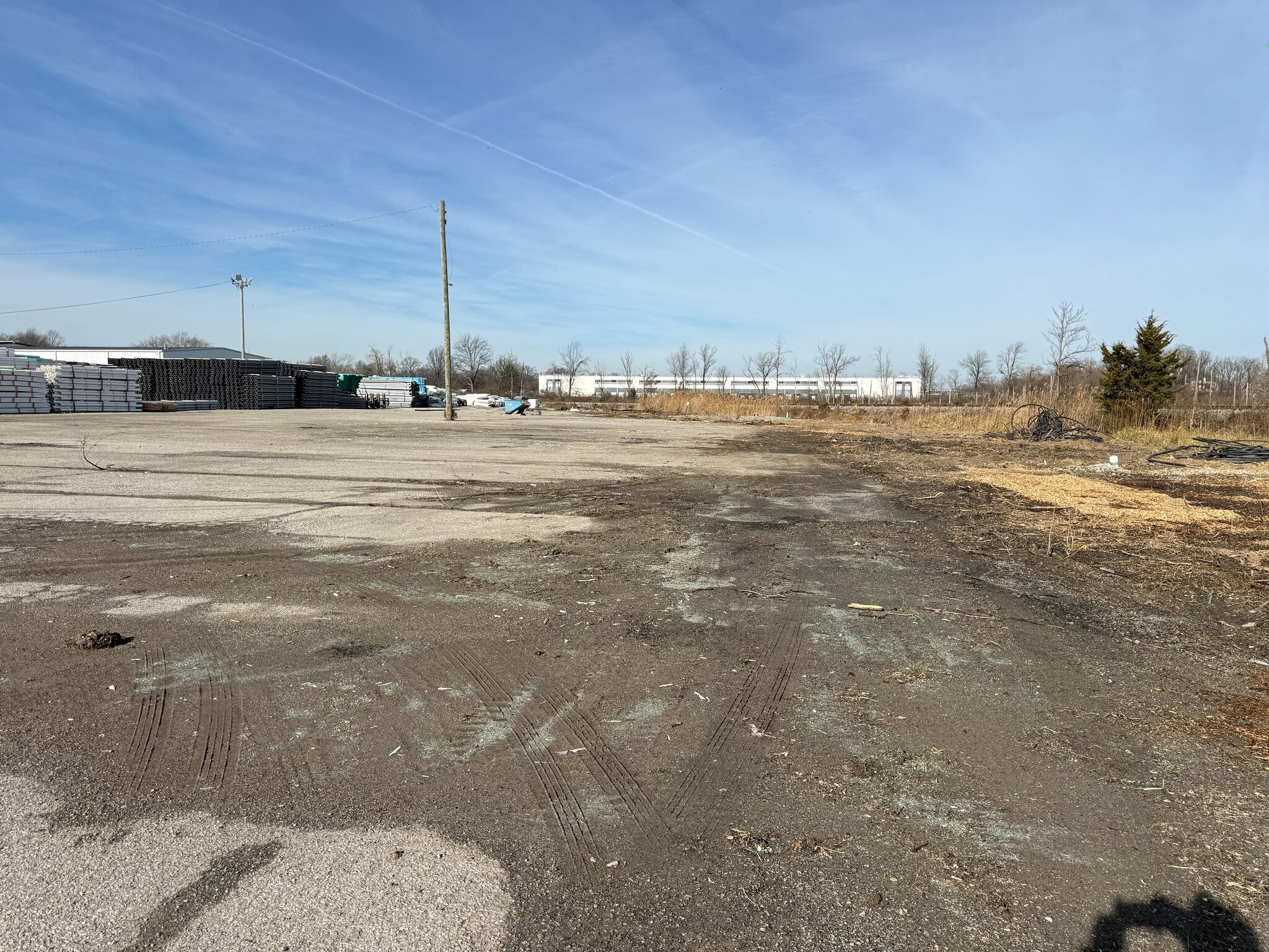 6702 Enterprise Dr, Louisville, KY for lease Primary Photo- Image 1 of 10