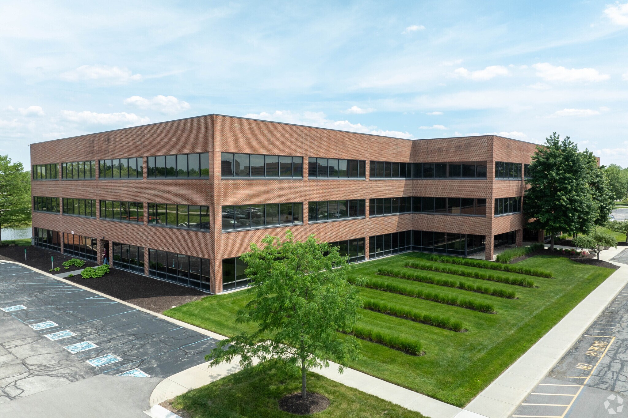 550 Congressional Blvd, Carmel, IN for lease Building Photo- Image 1 of 3