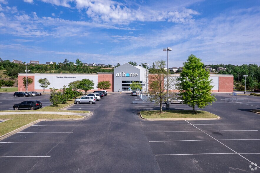 5501 Grove Blvd, Hoover, AL à vendre - Photo du bâtiment - Image 3 de 6