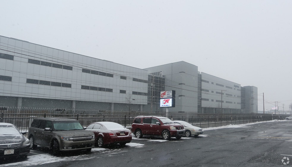 1000 N Cameron St, Harrisburg, PA for lease - Primary Photo - Image 2 of 29