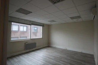 Industriel dans Champigny-sur-Marne à louer Photo intérieure- Image 2 de 4