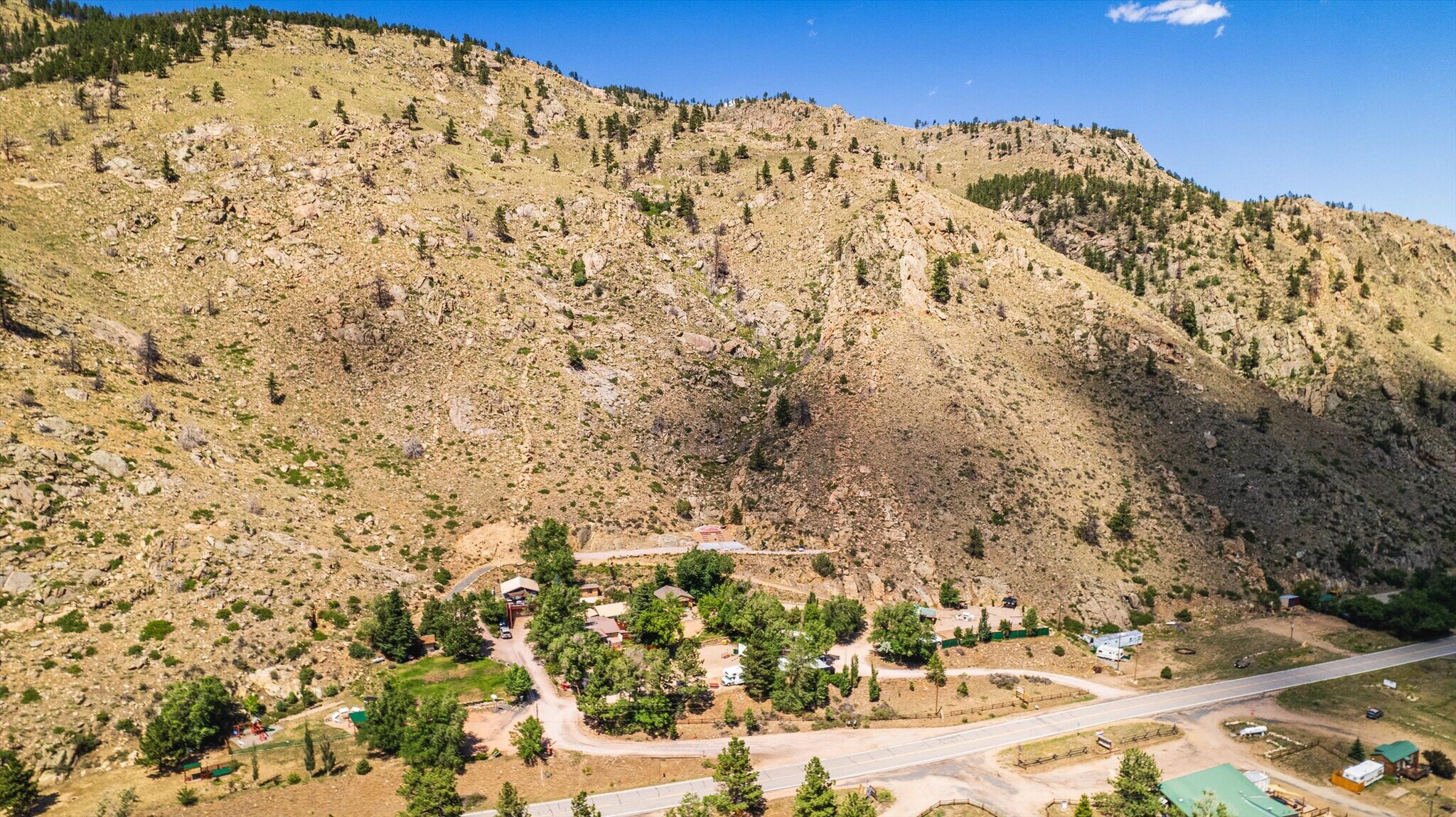 33040 Poudre Canyon Rd, Bellvue, CO à vendre Photo du bâtiment- Image 1 de 54