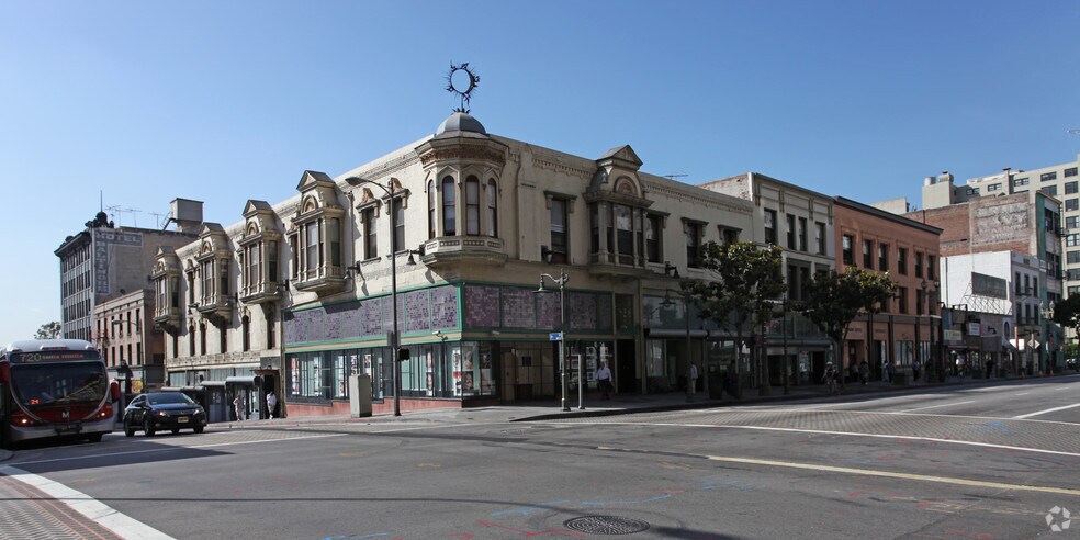 108 E 5th St, Los Angeles, CA à louer - Photo du bâtiment - Image 3 de 5