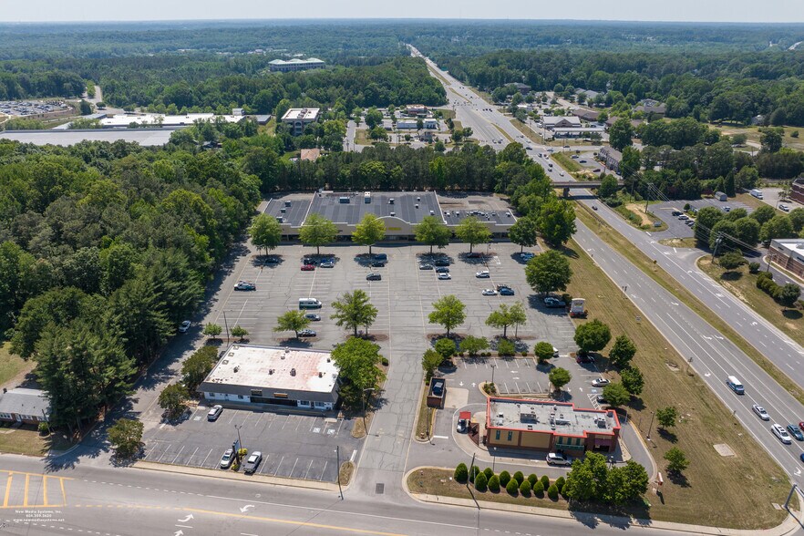 9159-9173 Atlee Rd, Mechanicsville, VA à vendre - Photo du bâtiment - Image 1 de 5