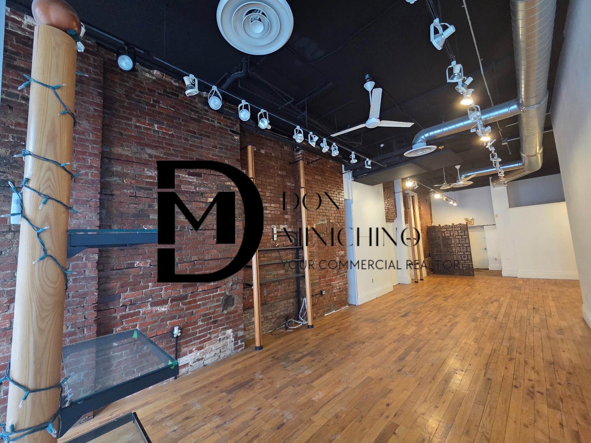 202-206 Main St, Poughkeepsie, NY à louer Photo intérieure- Image 1 de 9