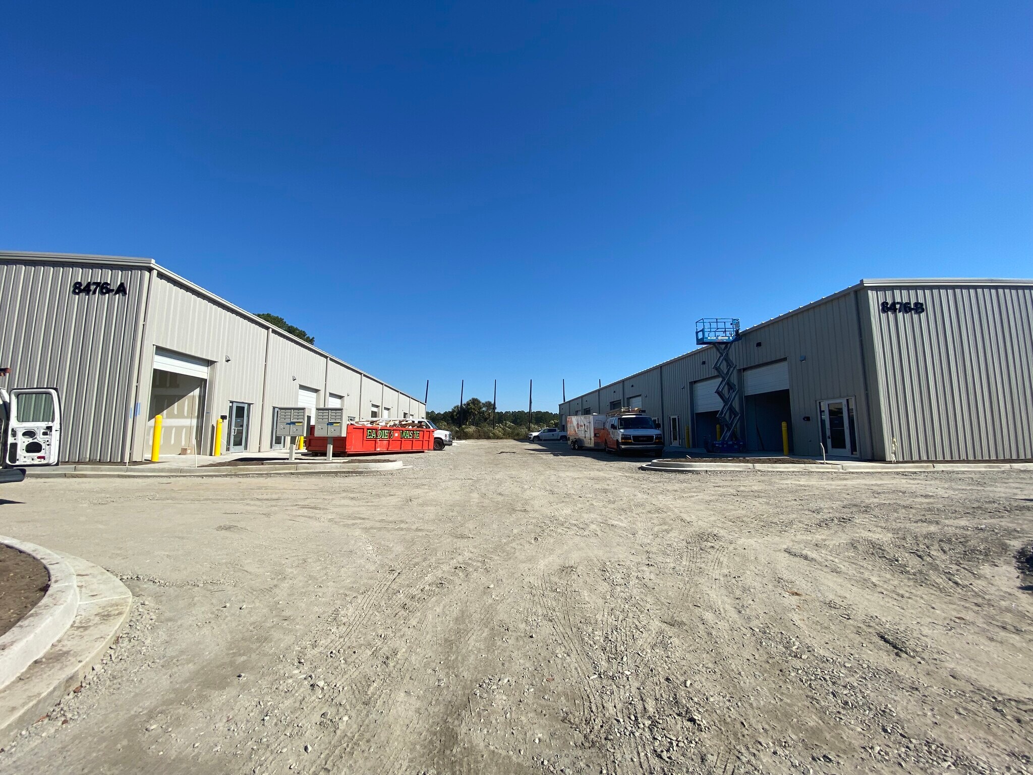 8476 Dorchester Rd, North Charleston, SC for lease Primary Photo- Image 1 of 6