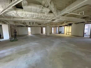 888 W 6th St, Los Angeles, CA for lease Interior Photo- Image 2 of 3