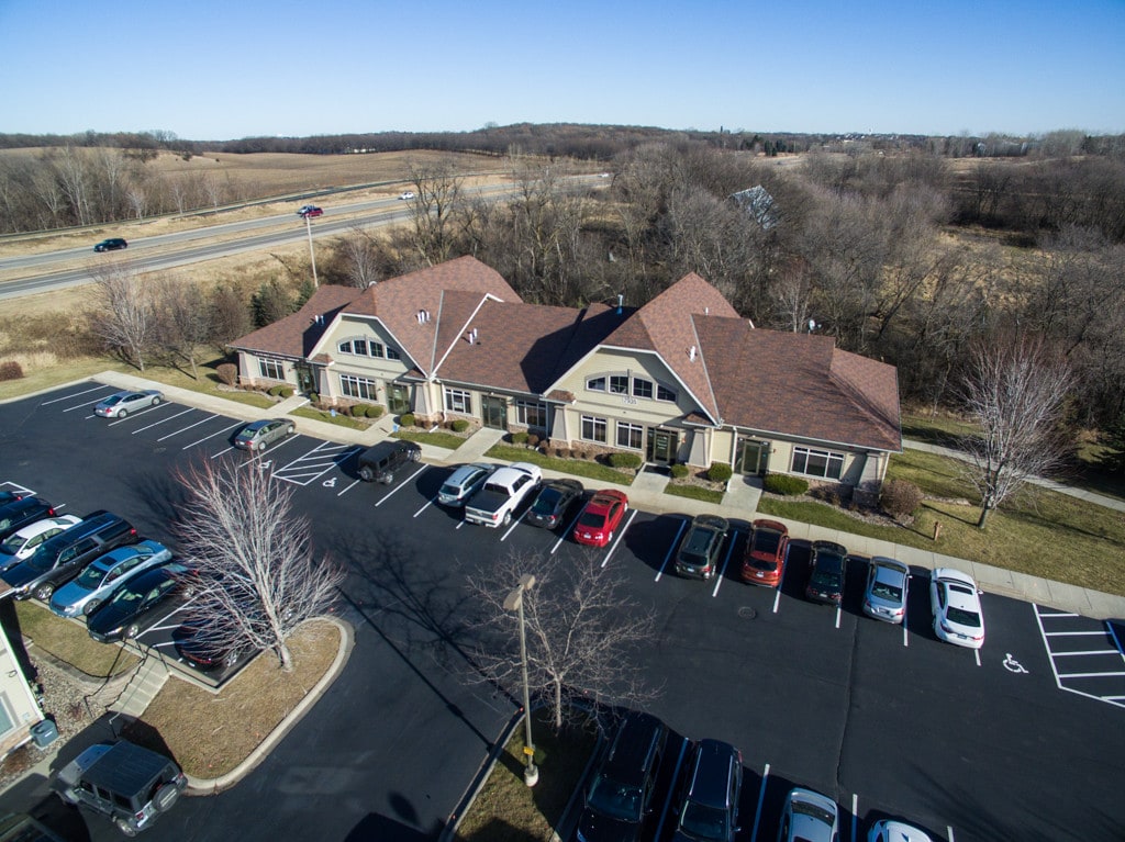 7935 Stone Creek Dr, Chanhassen, MN for sale Primary Photo- Image 1 of 5