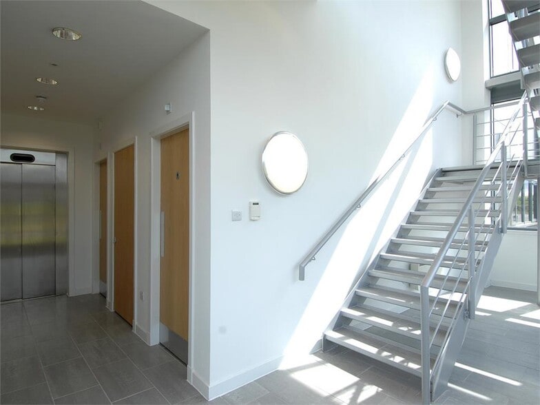 Helen St, Glasgow à louer - Hall d’entrée - Image 3 de 3