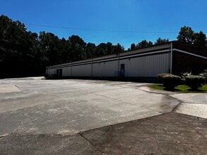 2169 Centennial Dr, Gainesville, GA for lease Interior Photo- Image 2 of 24
