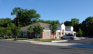 Plus de détails pour 10614 Warwick Ave, Fairfax, VA - Médical à louer