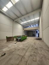 Industrial in Sant Vicenç dels Horts, Barcelona for lease Interior Photo- Image 2 of 14