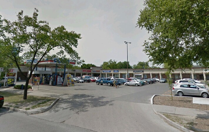 1820-1848 Main St, Winnipeg, MB for sale - Primary Photo - Image 1 of 1