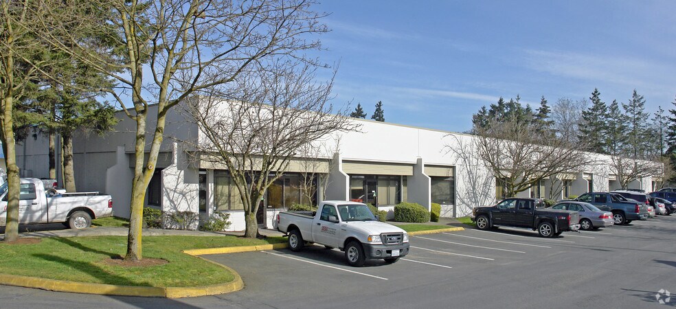 10107 S Tacoma Way, Tacoma, WA à louer - Photo du bâtiment - Image 3 de 4