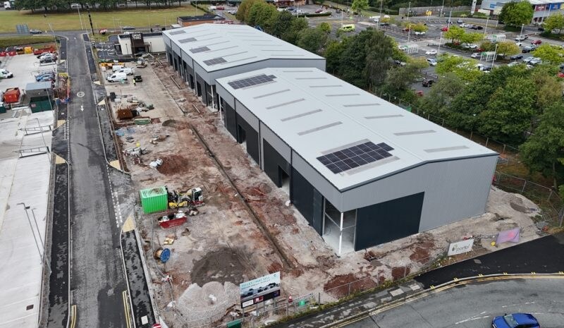 The Croft, Wirral à vendre - Photo du bâtiment - Image 2 de 2