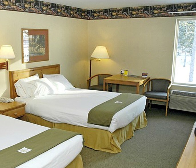 1600 N US Highway 31, Pellston, MI à vendre - Photo intérieure - Image 2 de 10