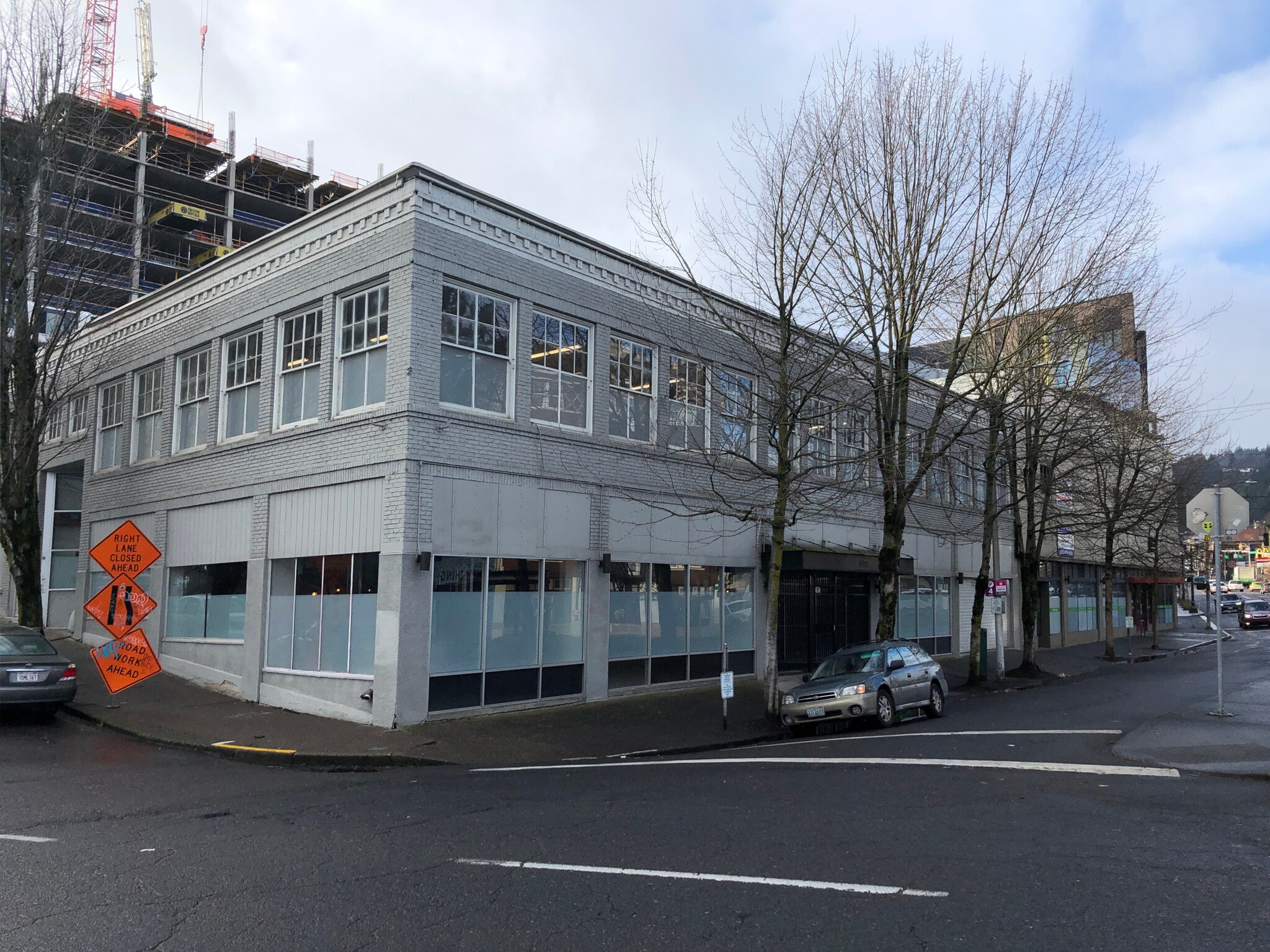 1512 W Burnside St, Portland, OR for lease Building Photo- Image 1 of 15