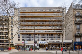 Plus de détails pour Commerce de détail à louer