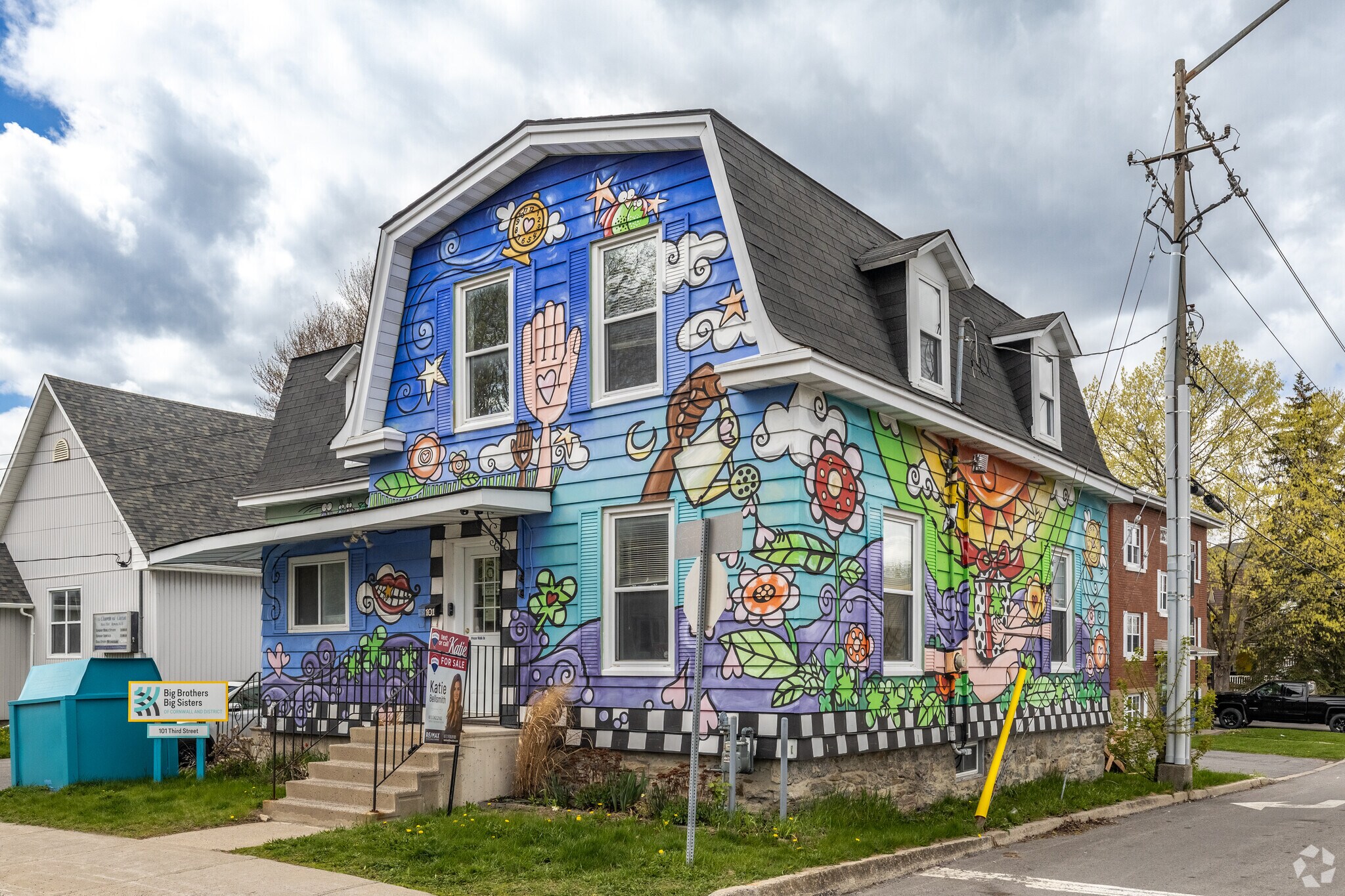 101 Third St W, Cornwall, ON for sale Primary Photo- Image 1 of 3