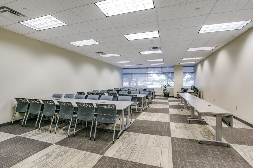 3400 Waterview Pky, Richardson, TX à louer - Photo intérieure - Image 3 de 5