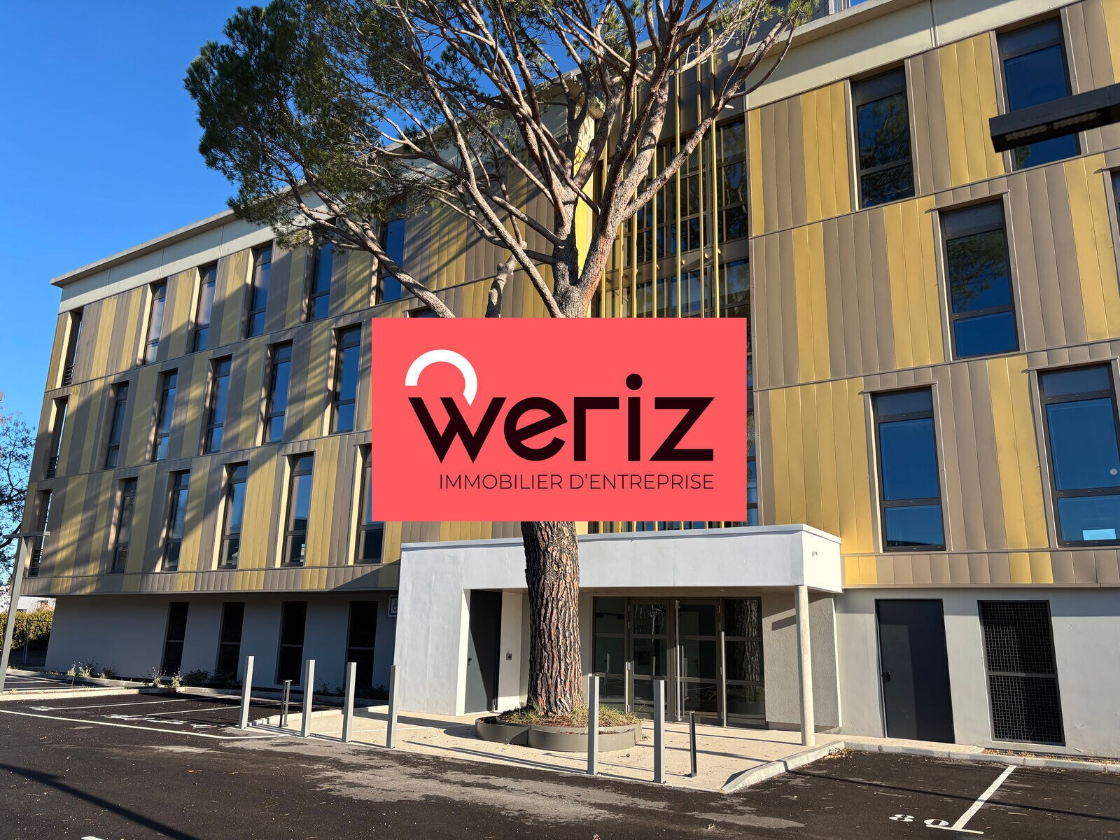 Office in Aix-en-Provence for sale Building Photo- Image 1 of 11
