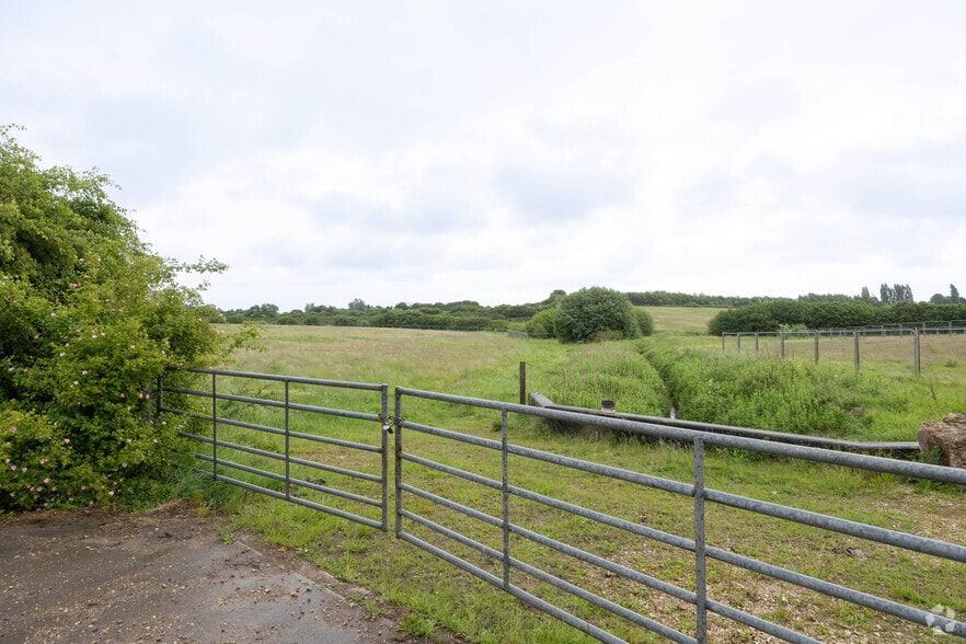 Pleasley Hl, Mansfield for sale - Building Photo - Image 3 of 3