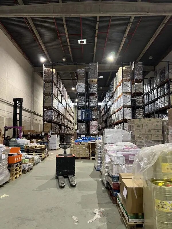 Industrial in Orly for lease Interior Photo- Image 1 of 3