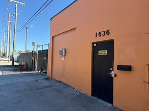 1636 NE 12th Ter, Fort Lauderdale, FL for lease Interior Photo- Image 1 of 13