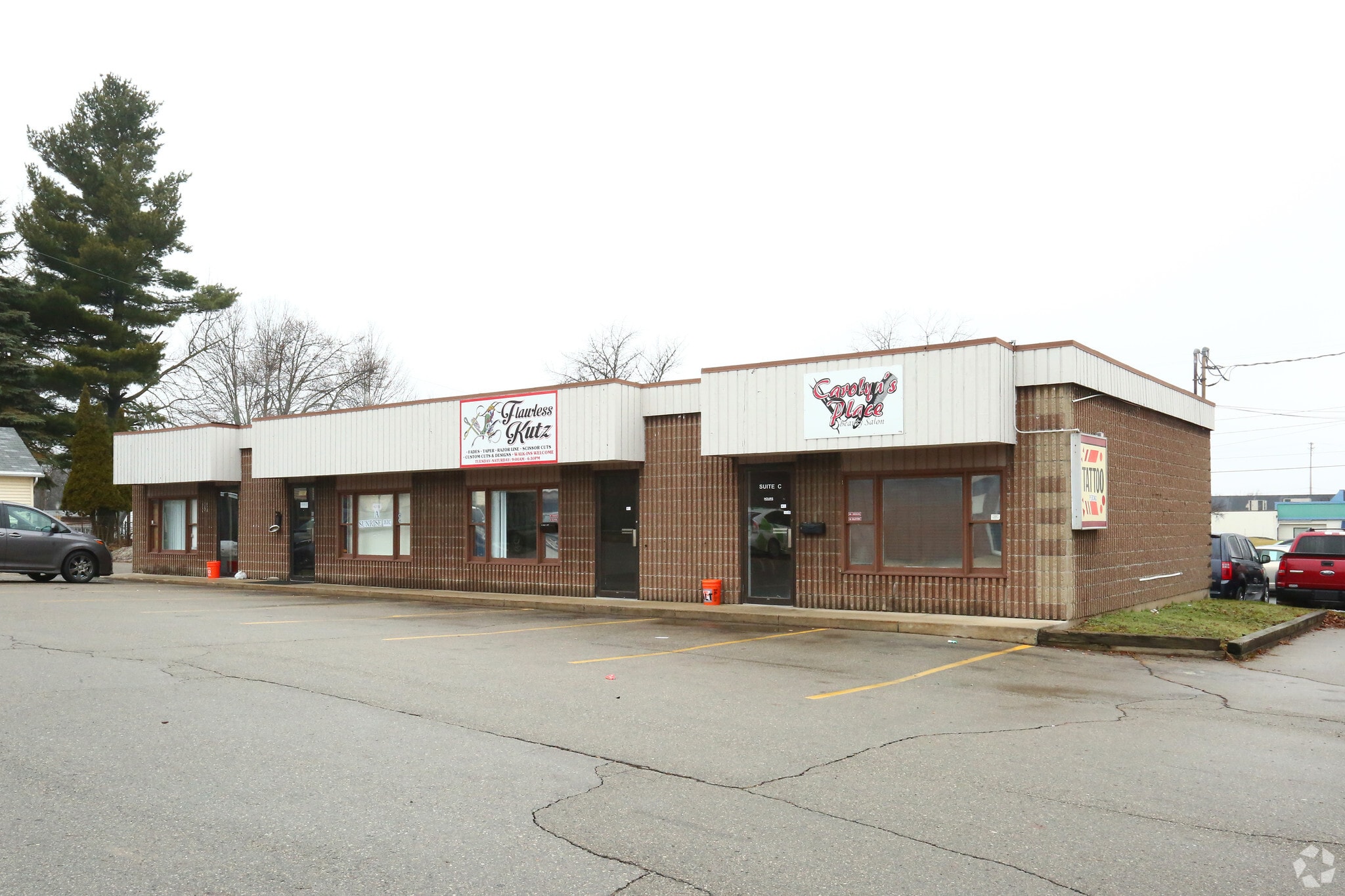 2820 S Cedar St, Lansing, MI for lease Primary Photo- Image 1 of 6