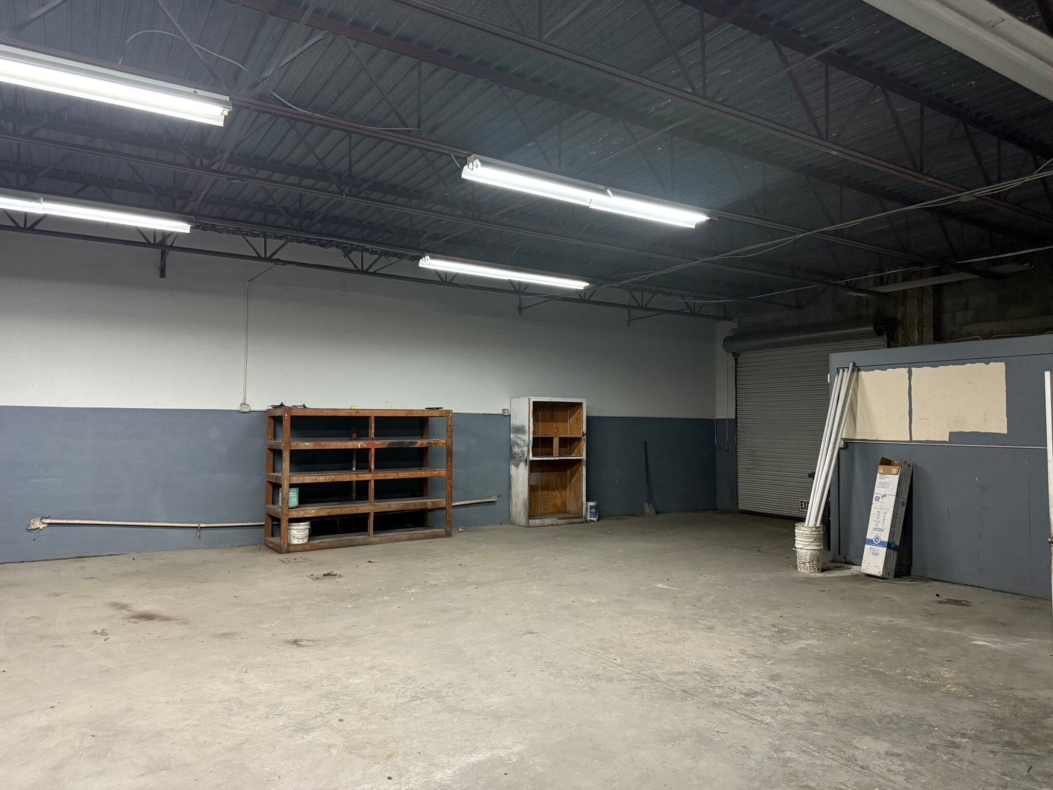 903-909 E Skagway Ave, Tampa, FL à louer Photo du bâtiment- Image 1 de 5