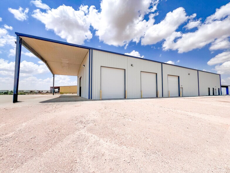 8511 W Interstate 20, Midland, TX for lease - Building Photo - Image 3 of 27