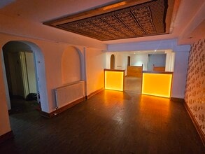 152 Oxford Rd, Oxford à louer Photo intérieure- Image 2 de 7