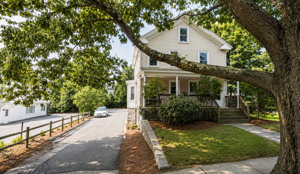 133 W Main St, Marlborough, MA for sale - Building Photo - Image 3 of 12
