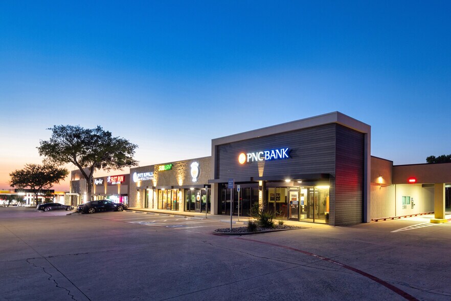 5123-5171 E I-20 N, Willow Park, TX à louer - Photo du bâtiment - Image 3 de 5