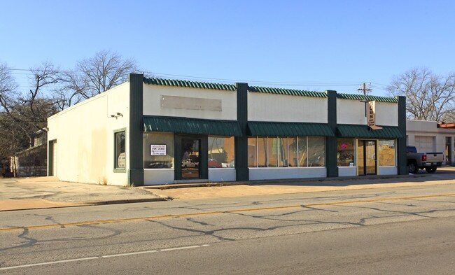 Plus de détails pour 416 N 3rd St, Temple, TX - Bureau/Commerce de détail à louer