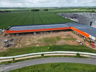Plus de détails pour Commerce de détail à louer