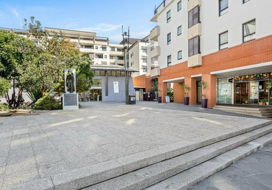 5 Belgrave St, Kogarah à louer Photo du bâtiment- Image 1 de 2