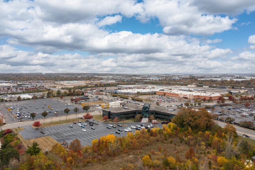 11590 Century Blvd, Cincinnati, OH à louer - Aérien - Image 3 de 3