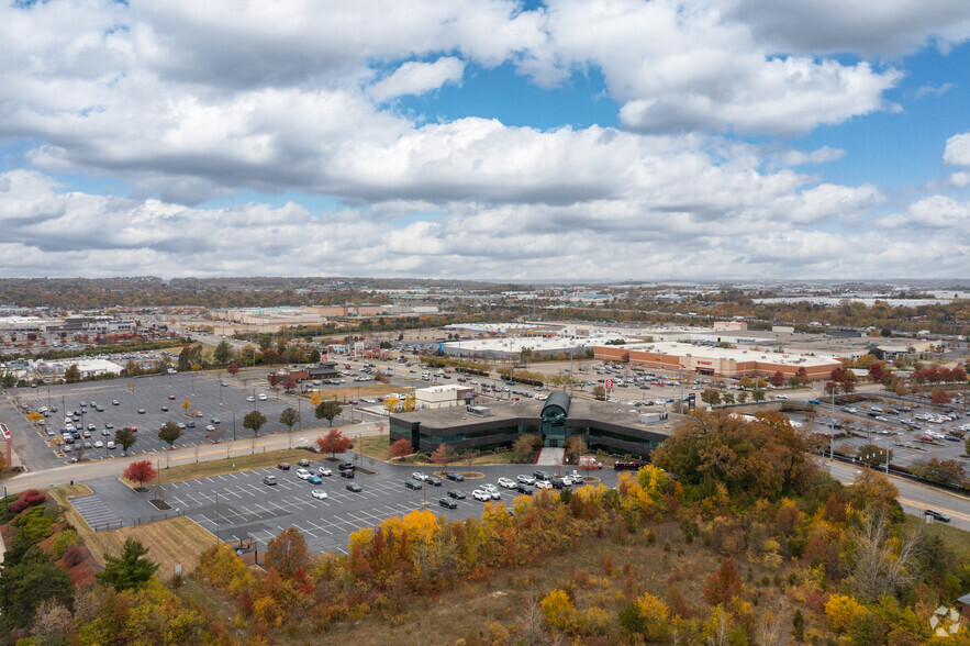 11590 Century Blvd, Springdale, OH for lease - Aerial - Image 3 of 3