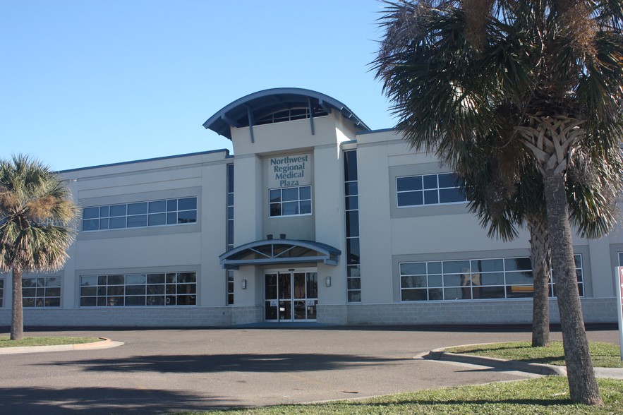 13725 Northwest Blvd, Corpus Christi, TX for lease - Building Photo - Image 1 of 5