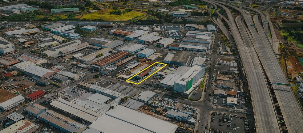 669 Ahua St, Honolulu, HI à louer - Photo du bâtiment - Image 2 de 2