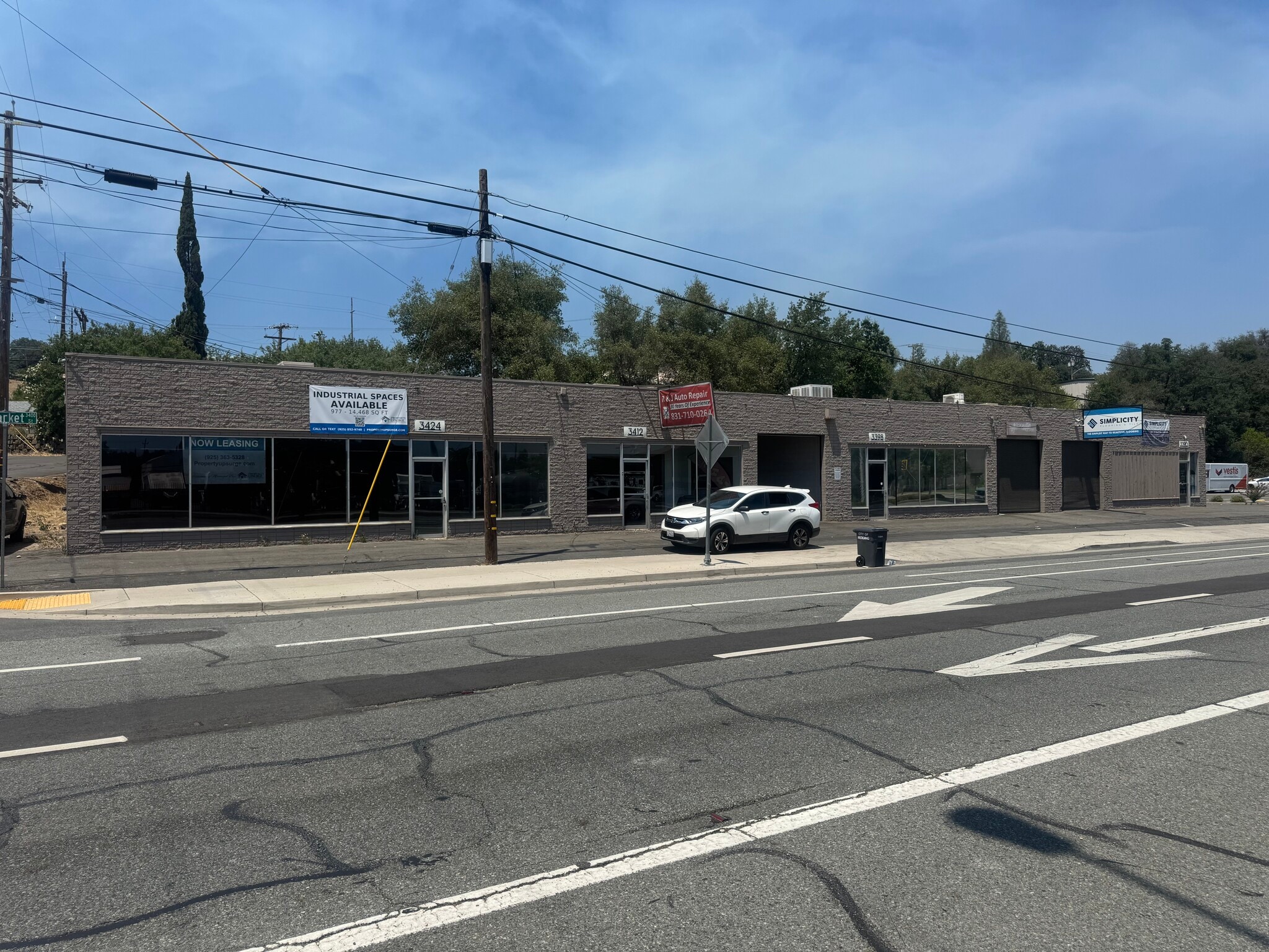 3390-3424 S Market St, Redding, CA for lease Building Photo- Image 1 of 12