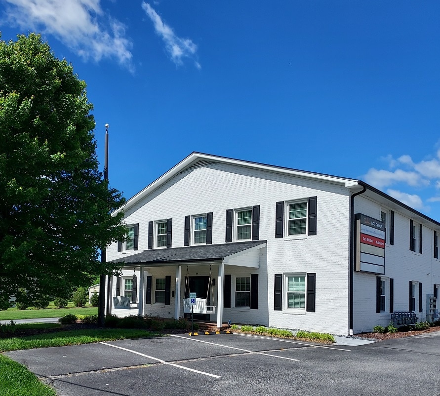 110 Hepler St, Kernersville, NC for lease Building Photo- Image 1 of 6