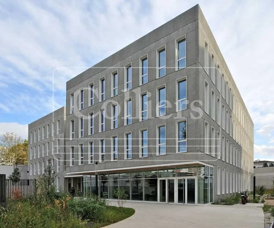 70 A Cours Tolstoï, Villeurbanne for lease Building Photo- Image 1 of 9