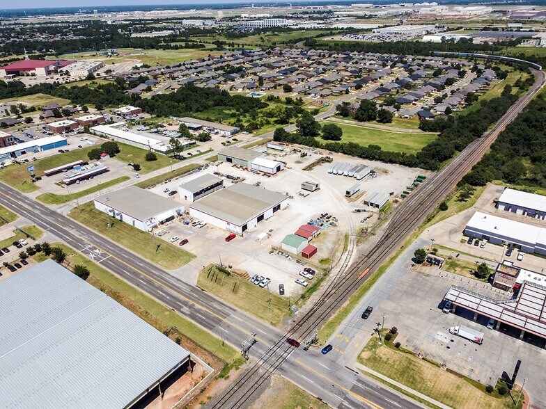 7200 S Sooner Rd, Oklahoma City, OK à louer - Aérien - Image 2 de 23