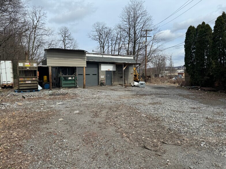 640 N Pennsylvania Ave, Wilkes-Barre, PA à vendre - Photo du bâtiment - Image 2 de 4