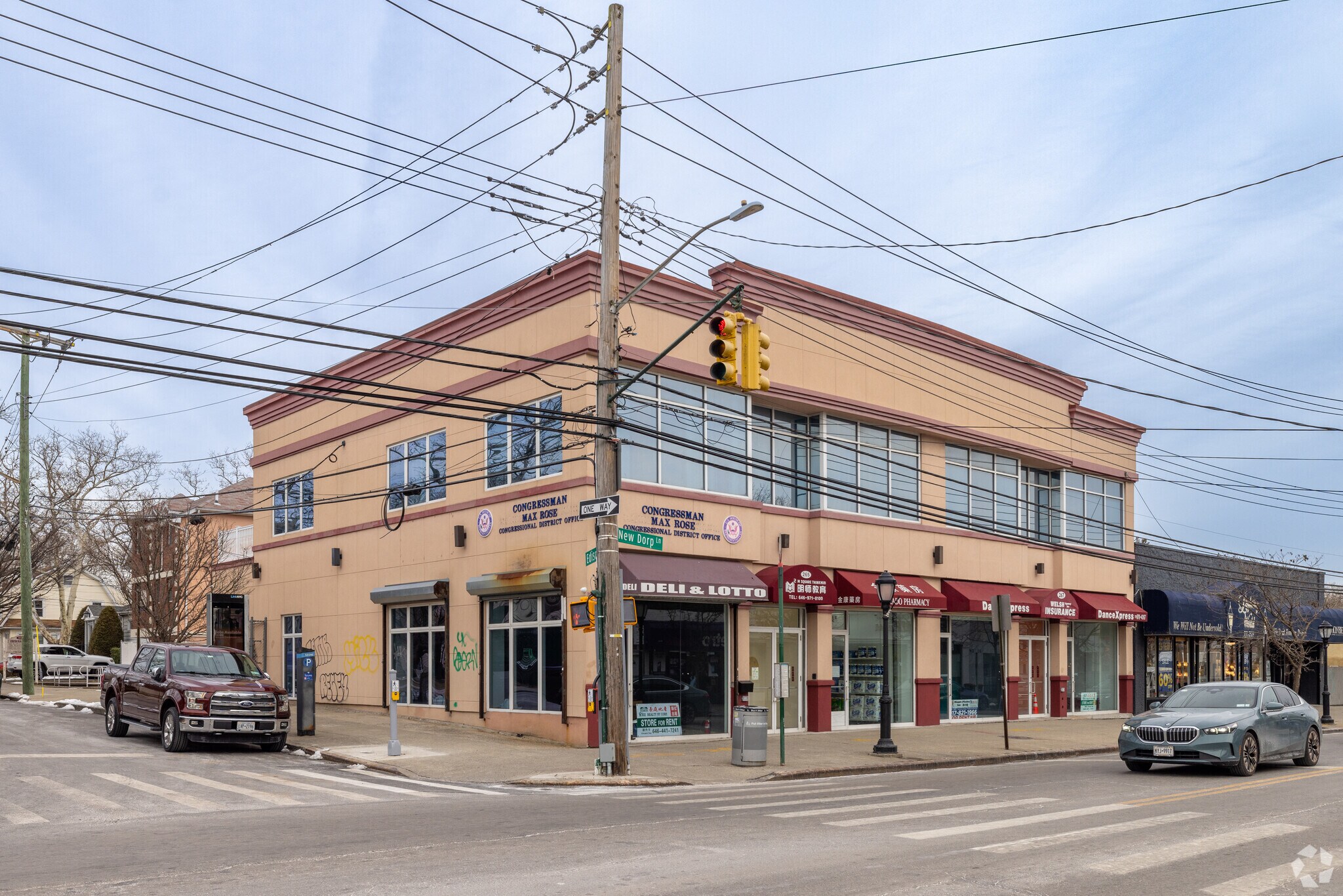265-267 New Dorp Ln, Staten Island, NY for lease Primary Photo- Image 1 of 5