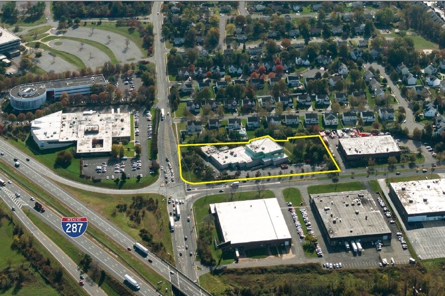 900 Durham Ave, South Plainfield, NJ for sale - Aerial - Image 2 of 10