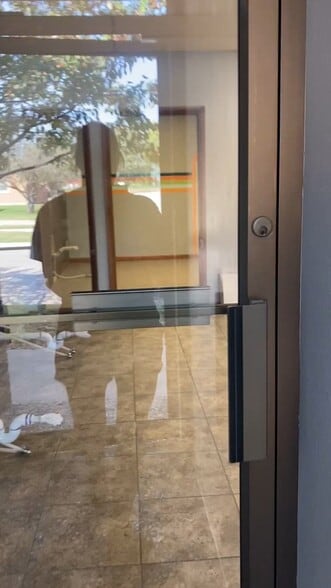 119 N Jackson St, Charles City, IA for lease - Commercial Listing Video - Image 1 of 1